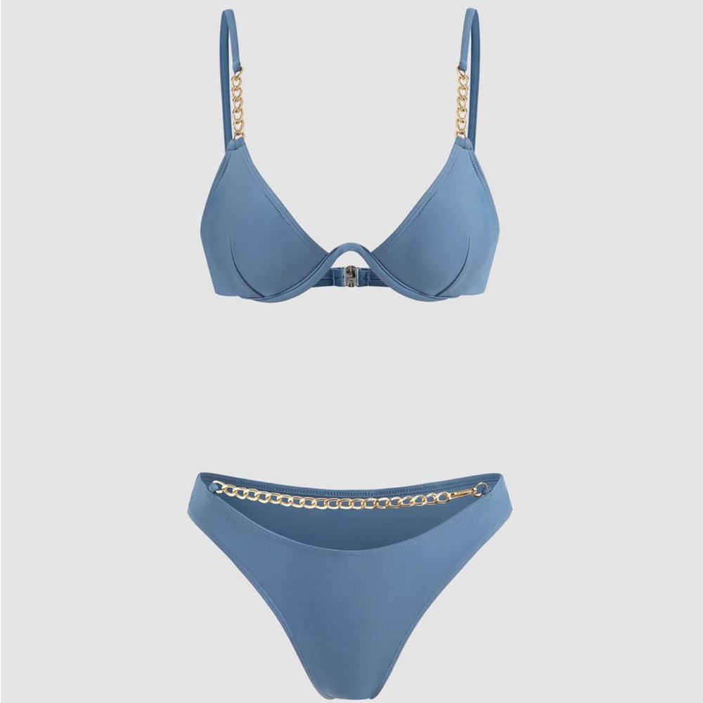 Blue Bikini Chain Accent